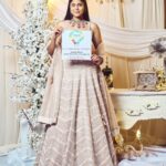 Faria Abdullah Instagram - For @teach_for_change with Shaadi by Marriott Presented by @theantoraofficial Powered by @ftvsalon.banjarahills.hyd Co powered by @argentumartshyderabad Outfits: @varunchakkilam Jewellery: @hiyajewellers Footwear: @rapport_shoes Makeup: @styliciousbysam Styled by @officialanahita Photography: @shreyansdungarwal Co hosted by @westinhyderabad Sponsored by @aryanajevents Ground Transport: @mercedesbenzsilverstar Decor: @minttusarna #teachforchange2023 #shaadibymarriott
