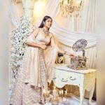Faria Abdullah Instagram - In my world, music is always playing. You just can’t hear it. For @teach_for_change with Shaadi by Marriott Presented by @theantoraofficial Powered by @ftvsalon.banjarahills.hyd Co powered by @argentumartshyderabad Outfits: @varunchakkilam Jewellery: @hiyajewellers Footwear: @rapport_shoes Makeup: @styliciousbysam Styled by @officialanahita Photography: @shreyansdungarwal Co hosted by @westinhyderabad Sponsored by @aryanajevents Ground Transport: @mercedesbenzsilverstar Decor: @minttusarna #teachforchange2023 #shaadibymarriott