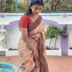 Gabriella Charlton Instagram - Excited for the upcoming episodes of Eeramana Rojave! 😍😍 Saree and blouse by @sdduniqueboutique_97 😍😍