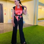 Gauahar Khan Instagram - @inreallovenetflix 🧡🖤 Also happy anniversary @rannvijaysingha @priankasingha ❤️ Outfit: @woolboxofficial Jewrellery: @qisbyashmeet Delhi, India