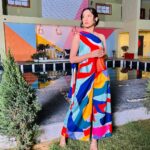 Gauahar Khan Instagram - Color Splash !!!! 💙❤️💛 on #inreallove @netflix_in Outfit: @thedashanddot Jewellery: @rubans.in @oakpinionpr styling : @devs213 assisted by @krutikaa_sharma Delhi, India