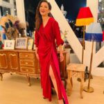 Gauahar Khan Instagram - Red hot ! ❤️‍🔥 ! #inreallove on @netflix_in Styling : @devs213 Assisted by @krutikaa_sharma Delhi, India