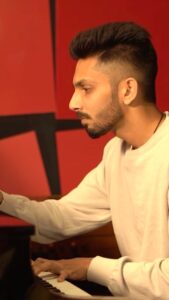 Gautham Menon Instagram - Anirudh- Thank you. That’s so sweet Ani. You singing and playing.  So sporting. 
What a moment. Wow. No wonder you are who you are !