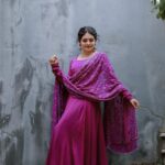 Gayathri Arun Instagram - 💜Royal Reverie: Embracing the Majesty of Purple MUA @amal_ajithkumar Stylist: @doms.2010 Costume: @zara_designs_thodupuzha Jewellery: @anokhi_priyakishore Photographer: @_j_o_r_d_h_a_n_