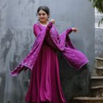 Gayathri Arun Instagram - 💜Royal Reverie: Embracing the Majesty of Purple MUA @amal_ajithkumar Stylist: @doms.2010 Costume: @zara_designs_thodupuzha Jewellery: @anokhi_priyakishore Photographer: @_j_o_r_d_h_a_n_