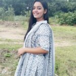 Gayathri Yuvraaj Instagram - Always remember that you are absolutely unique. Just like everyone else!!😊😊 Outfit @vintageclosetofkamali