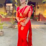 Gayathri Yuvraaj Instagram - Red❤️ @dhanushkraja #redsaree❤