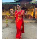 Gayathri Yuvraaj Instagram - You give life to What you give energy to!!🤗😍 #positive #happygirl #❤️😊