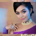 Gayathri Yuvraaj Instagram - 💜 Mua @kalaiartistry Hair @akila_hairstylist Costume @sheethaldesigner_official Jewels @vivahbridalcollections @shotmemoriesphotography