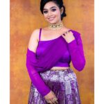 Gayathri Yuvraaj Instagram - Keep calm and carry on smiling!! 😊😊 Mua @kalaiartistry Hair @akila_hairstylist Costume @sheethaldesigner_official Jewels @vivahbridalcollections Camera @shotmemoriesphotography #happymorning #smilemore #keepsmiling #😍😍😍