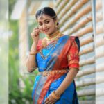 Gayathri Yuvraaj Instagram - ❤️❤️ Makeup & hair : @pratheebaparthiban Support : @jayasri_raahul_jr Photography : @the_red_photography_ Jewellery: @vivaham_jewellery Location : @sppgardens rdens