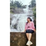 Gopika Anil Instagram - . Falling for the falls 😀♥️ . Pc- @__keerthana_anil__ ♥️ . #falls #waterfalls #loveforwaterfalls #munnar #munnarvibes