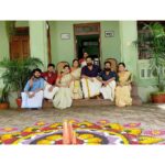 Gopika Anil Instagram - . Happy onam from OUR'S to YOUR'S 🥰🌸 @girijapreman @rajeev_parameshwar @chippy.renjith @girish_nambiar_ @raksha_dellu @sajinsajin_ @achusugandh