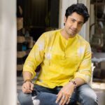 Gourab Roy Choudhary Instagram - i still remember our first eye contact..❤️❤️ Wardrobe @bohurupi_santiniketan ❤️ TEAM… WISEDUCK ❤️