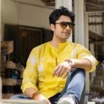 Gourab Roy Choudhary Instagram - i still remember our first eye contact..❤️❤️ Wardrobe @bohurupi_santiniketan ❤️ TEAM… WISEDUCK ❤️