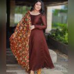 Grace Antony Instagram - Blooming ✨🌸🌼🌺🌷💐🌼 . . . . Mua &hair @jo_makeup_artist ✨ Still @ameensabil Costume & styling - @habits_18422 @bloom_by_priyanka @stylestoriesbypriyanka