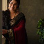 Grace Antony Instagram - ഓണം വന്നല്ലോ ,,,🏵🌼🌺🌼 . . Mua @jo_makeup_artist Photography @abi.pk.98 Styling @stylestoriesbypriyanka Videography @niyasphotography_ Assistant @kavya_sivaram @anandhu_rajaji @mr__s_p_i_d_y Assistant @kavya_sivaram @anandhu_rajaji @_mr.s_p_i_d_y_