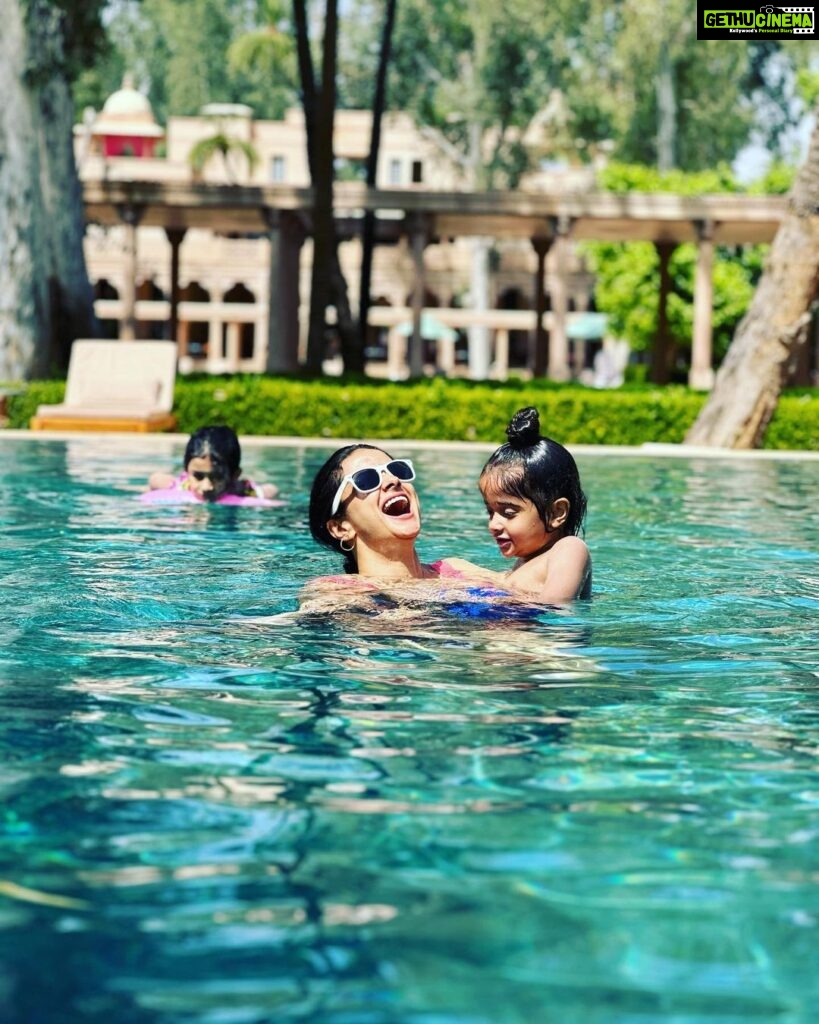 Gul Panag Instagram - A Sunday like Sundays should be. Relaxing . Doing nothing. Lazing by the pool and playing in the pool! Nihal made friends and spent a good part of the day in the pool before heading to the pool in the villa! We had a tough time getting him out for lunch. And then he went right back in. 💁🏻‍♀️ Tea time came with a camel and a visit to the stables to meet the horses. Some croquet and a trip to the vegetable garden. I was happy to see somethings from the garden on my dinner plate.😊 #weekend #weekendvibes @amanbagh #amanbagh #AmanResorts #thespiritofaman Amanbagh