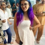 Gulki Joshi Instagram - Sorry, It's not ur birthday post @siddharth.parmar.3586 🤪 It's only because i love my hair ! 🤤 P.S- @suveeraandswetesh spotted in the mirror 😆 #candid #organic #aboutlastnight #gulki #unicorn #magic #bliss
