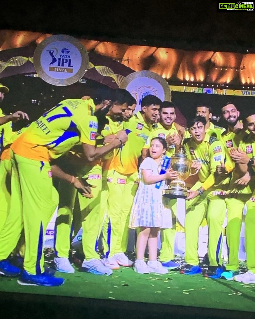 Guru Somasundaram Instagram - Chennai super kings ku periya visil podu 🏏 #csk