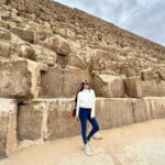 Hansika Motwani Instagram - Standing tall, like the pyramids 🇪🇬 Pyramids Giza, Egypt