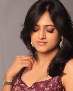 Harika Narayan Instagram - This gorgeous outfit from @tirabynareshraj 
styled by @styledbymounagummadi ❤️
📸 : @babystepstudiohyderabad