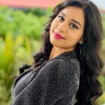 Haripriya Instagram - 🌺 . . . . . #haripriya #haripriyasinger #peace #srilanka
