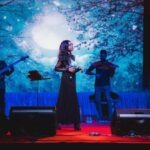 Haripriya Instagram - Clicks from RIT gig at chennai. 💫🎤🤍✨ 📸: @imvikram.s @btosproductions . . . . #haripriya #haripriyasinger #live #music #concert #explore