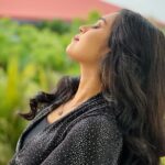 Haripriya Instagram - 🌺 . . . . . #haripriya #haripriyasinger #peace #srilanka