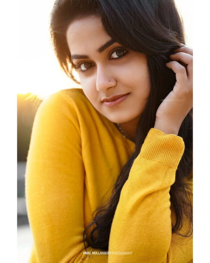 Actress Haritha G Nair HD Photos and Wallpapers July 2022 - Gethu Cinema