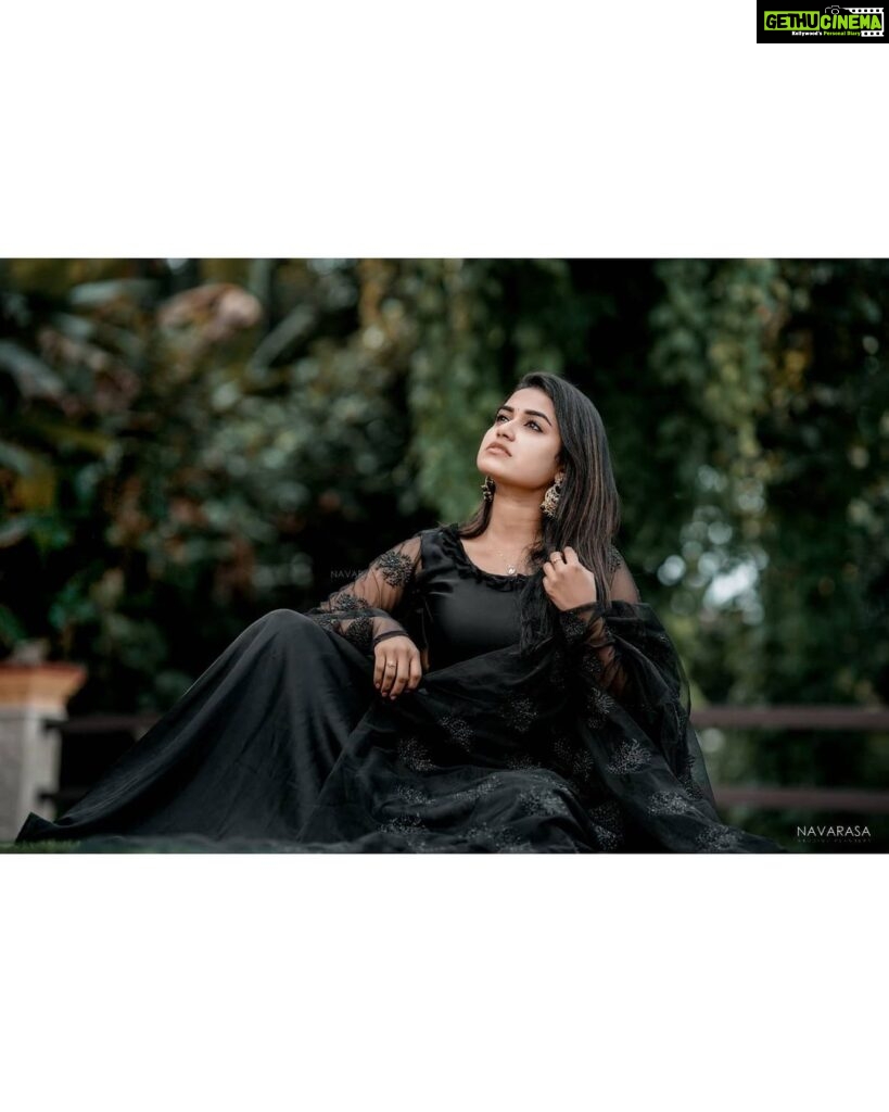 Haritha G Nair Instagram - 🖤 @navarasaweddingplanners @Akhilkoyipurathu @amalmullasserryphotography photography @rohith c menon
