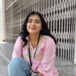 Hebah Patel Instagram - Enthu college kid for a day! #babyfaceftw