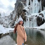 Helly Shah Instagram - Straight out of a snow painting ❄️❤️