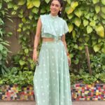 Hrishitaa Bhatt Instagram - Wishing you a very Happy World Environment Day. Let us be responsible for our environment. . . Outfit by @barrooni.in , @simrankhera5 Managed by @moushumibanerji . . . #hrishitaabhatt #bollywoodactress #mumbaiinfluencer #mumbaiinstagrammers #mumbaidaily #mumbaigram #mumbaifashion  #bollywoodfashion #bollywoodstyle #indianactress #worldenvironmentday #gogreen #environment #environmentday