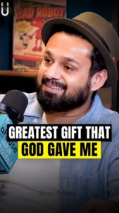 Hussain Dalal Instagram - NEW EPISODE WITH HUSSAIN DALAL OUT NOW! Link in bio.

Hussain Dalal and I sat down for an insightful conversation about Hussain and his journey from humble beginnings to writing for some of the biggest bollywood films like ‘Yeh Jawani Hain Deewani’. ‘Brahmastra’ and shows like ‘Taaza Khabar. They share stories of missed opportunities that led them to where they are today, Hussain’s love for running, truth about privilege and mediocrity and the importance of gratitude -  catch all this and more in the latest episode!’

Watch the full video OUT NOW on the @varunduggi YouTube channel! Link in bio.

#varunduggi #hussaindalal #takeapause #outnow #newepisode