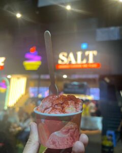 Hussain Dalal Instagram - Yaad hai?... jab garmiyon mein, lunch break ke dauran hum chhup kar school ke gate mein haath daal kar, thele se amrood khareeda karte the ? Aur lete hue cheenkh kar poochhte the "mirchi powder aur Namak daala na ? ".... 
Bas Wahi taste humari life mein comeback kar Raha hai ! 
@salt.pune makes the most amazingly authentic guava icecream with chili and SALT, (ofcourse ) on top ❤️
For a trip down memory lane, hop over to @salt.pune at Salunke Vihar. In Pune. Maharashtra. And experience nostalgia like never before !! iss EID WEEKEND par, I'm going to be at  @salt.pune where are you going to be ?
Photo credit - @zeebamiraie ❤️