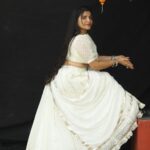 Indravathi Chauhan Instagram - Whenever I feel like I’m looking at most beautiful angel on earth:.🤪😜 And feeling like a princess in new Jewallary, dress❤️🤍….. Thanks to: @emmadi_silver_jewellery_hyd @emmadi_silver_jewellery @emmadi_silver_jewellery_usa Styling: @kruthikutti Phtogrpr: @vikasseegu Makeup: @v.satish666 Hair: @janibasha3676