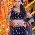 Isha Malviya Instagram - mention your "sirdard" 🥰 . #udaariyaan #harleen #ekleen #ishamalviya #offscreen #trending