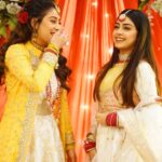 Isha Malviya Instagram - Posers —> swipe . Pic credits @akashdeep_16_50 . . . . . . . . . #udaariyaan #colors #nehmat #harleen #twinkle #candids #nehkleen