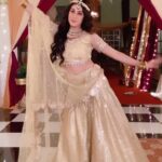 Isha Malviya Instagram - 🤍😍 styled by @sethchetna5 🔥 . #dance#reels#udaariyaan#explorereels#viralreels#weddingbells#jasminsandhu