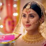 Isha Malviya Instagram - jasmine weds fateh👩‍❤️‍👨 shaadi mein zaroor aana.🥰 keep watching #udaariyaan❤️✈️ . @colorstv @sargunmehta @ravidubey2312 @dreamiyata @6_ankitgupta @priyankachaharchoudhary #newpromo#shaadi#jasminsandhu#jasminewedsfateh#jasfa#twist#colors