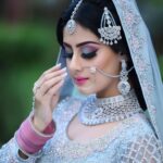 Isha Malviya Instagram - aapki nazron ne samjha, pyaar ke kaabil mujhe!🌹😌 . which one is your favourite? 1st, 2nd or 3rd, tell me in the comment section!🥰 . MUA @manna.regina JEWELLERY @agsjewellery OUTFIT @aishwarya.designer.apparels PICTURE CREDIT @bhoopeshpatidar3333 . #ishamalviya#arabicbride#dubaibrids#ishafam#explore#saturdayvibes#explorefeed#explorepost#instagood#newpost#muslimbridemakeup#silverbride#arabiclook#arabbride#salam#keeploving#onairsoon#loveyouall❤️