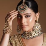 Isha Malviya Instagram - Nahi Mushkil Wafa, Zara Dekho Yahan Teri Aankhon Me Basta Hai Mera Jahan!✨ . Photographer: @deepikasdeepclicks Outfit: @the_rosegirl Makeup: @makeupbyharpyvirk Jewellery: @manimuktaajewels Hair: @anwarhairstylist Styled by: @khwaish_mehta @isshhhbykhwaish Location: @deepikasdeepclicks Shoot Managed & Executed by: @insyncdigitals . #ishamalviya