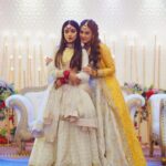 Isha Malviya Instagram - Posers —> swipe . Pic credits @akashdeep_16_50 . . . . . . . . . #udaariyaan #colors #nehmat #harleen #twinkle #candids #nehkleen