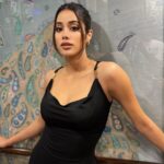 Janhvi Kapoor Instagram - 🖤