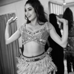 Janhvi Kapoor Instagram - when the zip of your gown rips 5 minutes before the red carpet and 12 minutes before you have to perform on stage 🥲