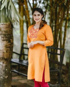 Jaseela Parveen Instagram - PC : @amal_photographi_ 

#positivity #positivevibes #love #motivation #selflove #happiness #inspiration #mindset #loveyourself #life #belief #believe #happyme #goals #limitations #success #nature #believe  #lifestyle #music #motivational #smile #happy #inspire #fitness #inspired #fitness #jaseelaparveen #bts