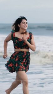 Jaseela Parveen Instagram - In Frame @jaseela_parveen
Photography @seny_p_arukattu
#Outfit @think_over_things_signature
Location Puthuvyppu Beach
Assisted and Video by @vidhul_biju

www.senyphotography.com

Shot with @fujifilmxindia 
#GFX50s 
#fashionphotography #Beachphotography #sunset #Jaseela #fashion #fashionphotographer #senyparukattu #senyphotography #goldenhourphotography