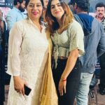 Jaseela Parveen Instagram - It was an unexpected meet though it was a wonderful pleasure seeing you here after 7 years Mummy @priamenon 😍… You are the same beautiful chic as before ♥️ happy for sharing a screen with you ♥️Love you more ♥️ Ammayimukk