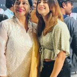 Jaseela Parveen Instagram - It was an unexpected meet though it was a wonderful pleasure seeing you here after 7 years Mummy @priamenon 😍… You are the same beautiful chic as before ♥️ happy for sharing a screen with you ♥️Love you more ♥️ Ammayimukk
